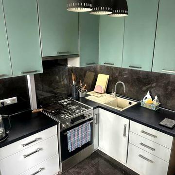 Продаж 2 кімнатноі квартири вул Патона(чешка)