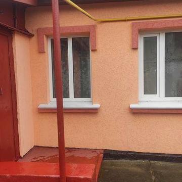 Будинок, в центрі міста Козятин.