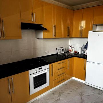 Сдам квартиру-студию в киевском районе