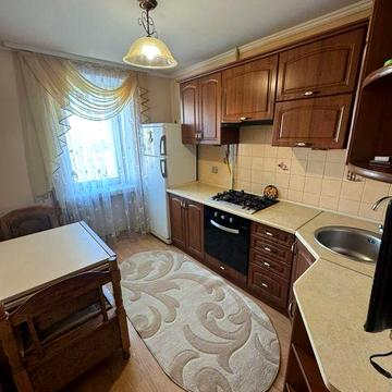 Продаж 2-х кімнатної квартири місто Шептицький