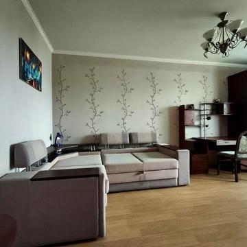 Академіка Заболотного вул., 108