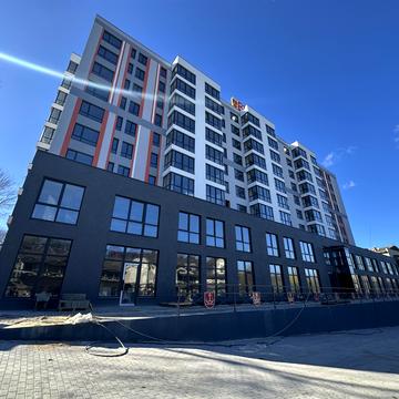 Привокзальна, 30