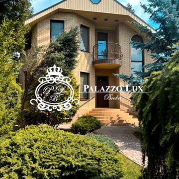 Продам качественный дом 260 м2 Алексеевка