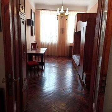 Оренда двохкімнатної квартири вулиця Мучна Личаківський район