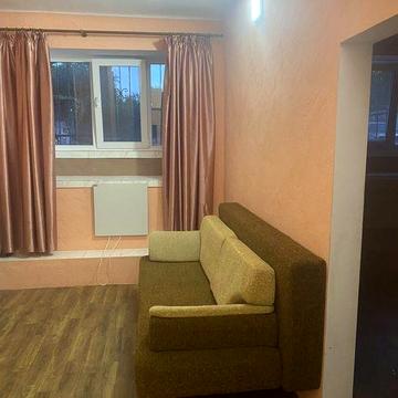 Здам одно кімнатну квартиру цокольний поверх, раён Одеська біля Мясно