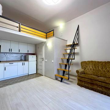 Олександра Архипенка вул. (), 8