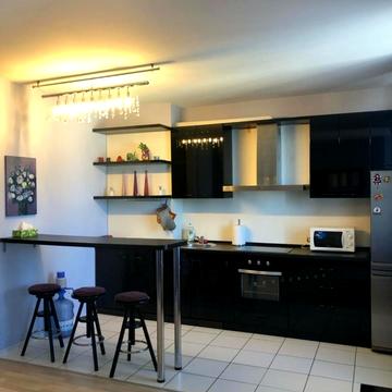 Разумовська вул., 10/12