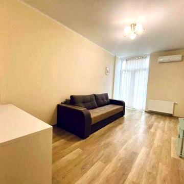 42 м2. ЖК "Комфорт Таун" Регенераторная 4, метро Левобережная, Дарница