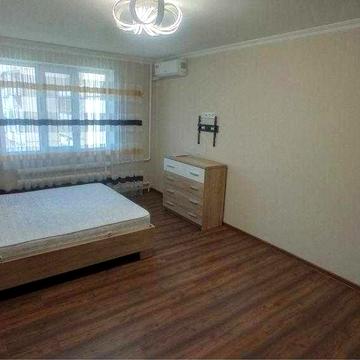 м. Харьковская - Вырлица. 1 к. Тростянецкая, 6 Е