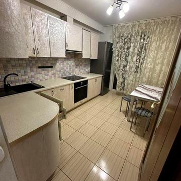 Аренда 2к жк янтарный трк украина трактростроителей 94 в