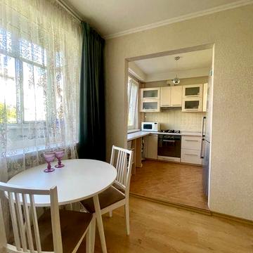 Оренда 2-кімнатної квартири в центрі Білої Церкви (вул. Курсова)