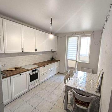 Сдам 2 х комн ЖК Одесские Традиции/ Грушевского