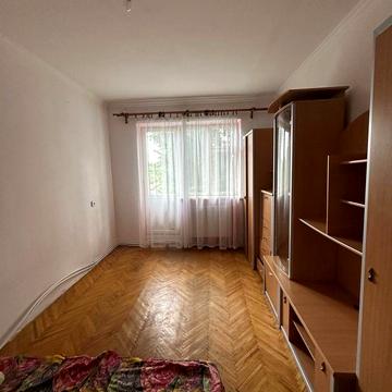 Юлії Жемайте вул., 16