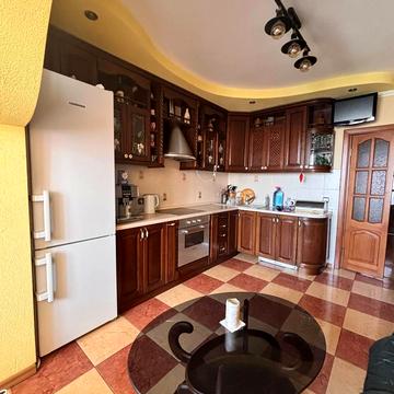 Червоної Калини просп. (Володимира Маяковського), 91-В