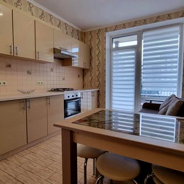 Сергія Данченка вул., 10