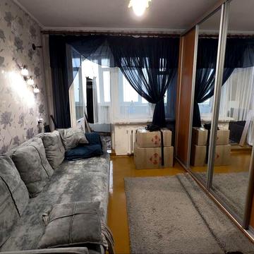 Трикімнатна квартира на Садах 1