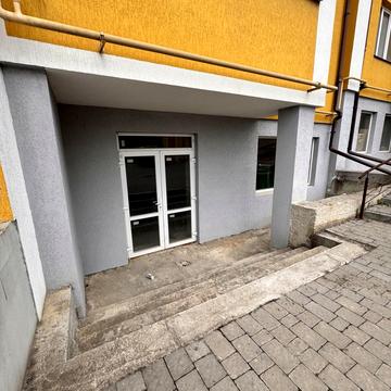 Демянів Лаз вул., 24