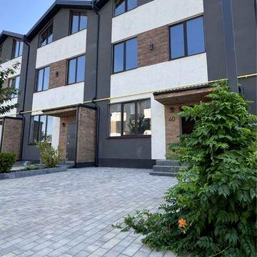 Таунхаус 119м2, 3 кімнати, готовий до виконання ремонту