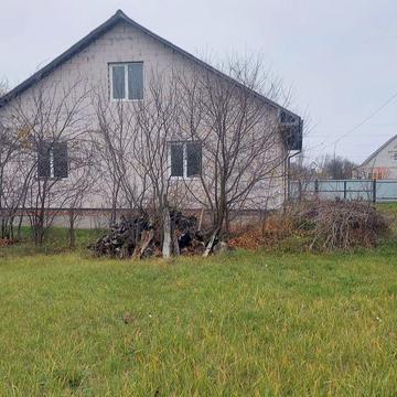 Продам будинок у місті Переяславі