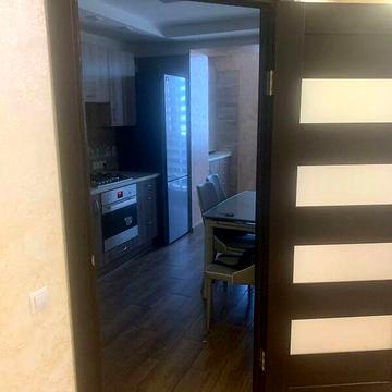 Довгострокова оренда 1к Квартира Високовольтна вулиця