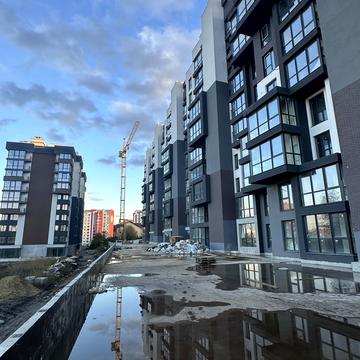 Науки вул., 14