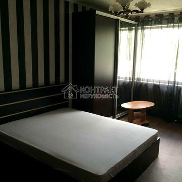 Нескорених вул. (Героїв Праці), 12е