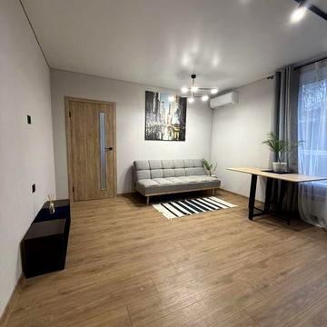 БЕЗ КОМІСІЇ! 1к гарний ремонт! Поруч з парком!