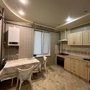 Бехтерєва вул. (Новослобідська), 23-Б