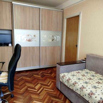 2-к. квартира 48м2 з балконом Воскресенський,25-Б Перова Воскресенка