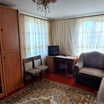 Здається в оренду будинок, три кімнати.