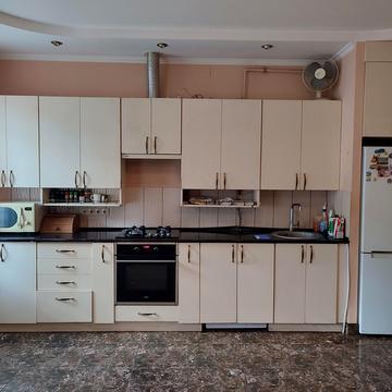 Шумлянських вул. (Івана Сєченова), 3