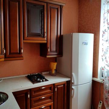 Воскресенская, 1