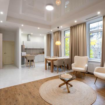 Болсуновська вул. (Сергія Струтинського), 21