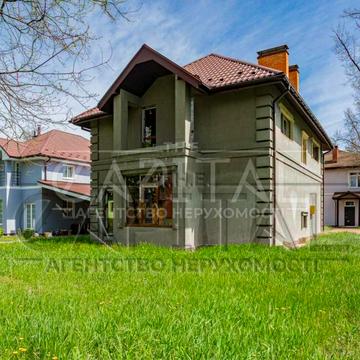 вул. Дачна, 1