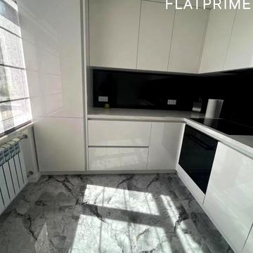 Юнацька вул., 2