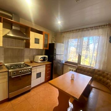 Запорізьке шосе, 38