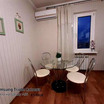 Єлизавети Чавдар вул., 14