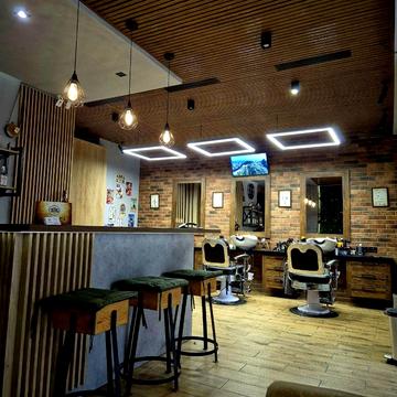 Гетьманська вул., 9