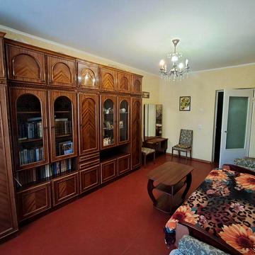 Здам 2-кім.кв в Центрі ( біля 19 школи)