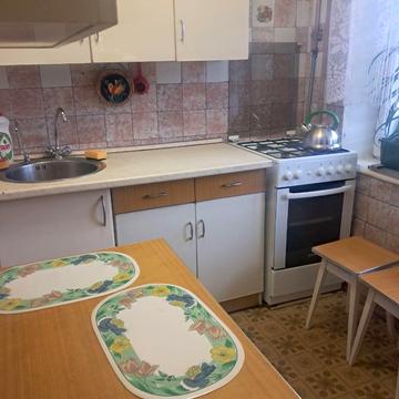 Європейського Союзу просп. (Правди), 92