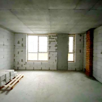 Поліська вул., 4