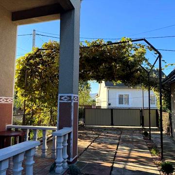 Продаж будинку в селі Бедевля