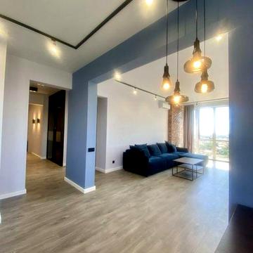 Продам 2 комомнатую с ремонтом жк Горизонт ЖК Горизонт