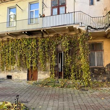 Січових Стрільців вул. (), 11