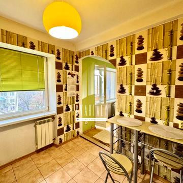 Соборності просп. (Воззєднання), 1-Б