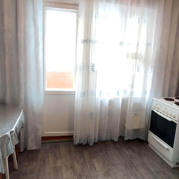 Рональда Рейгана вул., 1/25