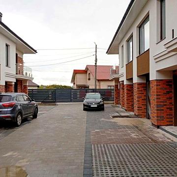 Преміум таунхаус з гаражем, вул.Вовчинецька, 4 кімнати, кухня-студія