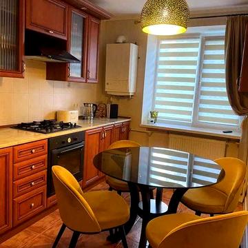 Продаж 2к квартири, вул. Вербицького, 22/1, метро Харківська