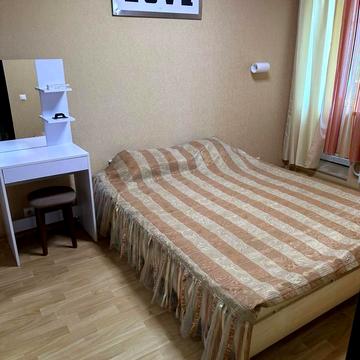 Олексіївська вул., 14а