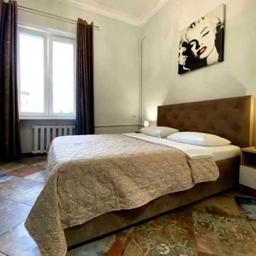 Без комісії! Центр міста Майдан Незалежності